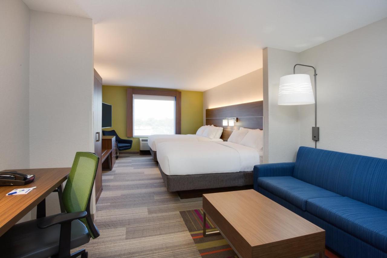 Holiday Inn Express Hotel & Suites Tampa-Fairgrounds-Casino By Ihg Chambre photo