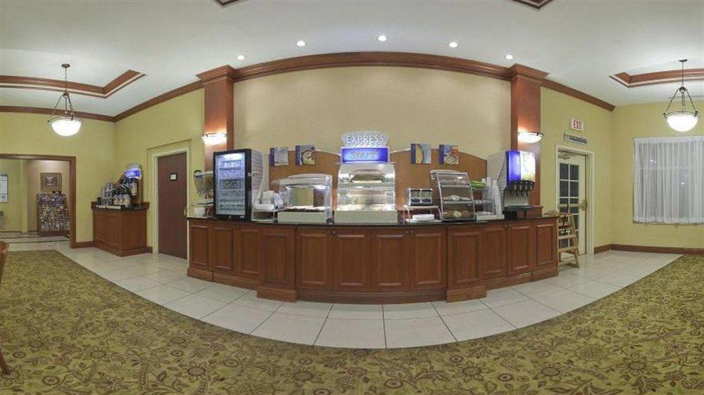 Holiday Inn Express Hotel & Suites Tampa-Fairgrounds-Casino By Ihg Extérieur photo