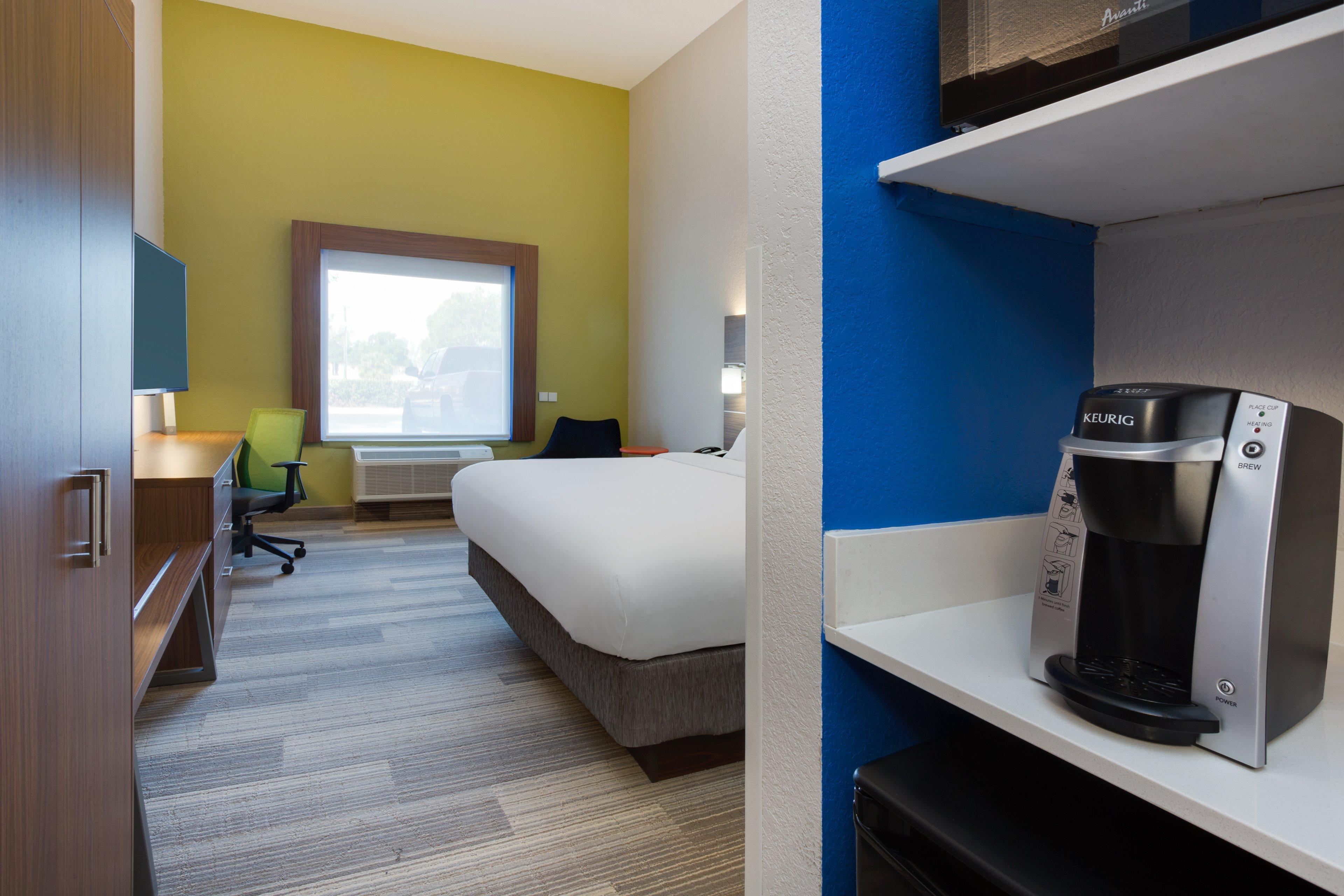 Holiday Inn Express Hotel & Suites Tampa-Fairgrounds-Casino By Ihg Extérieur photo