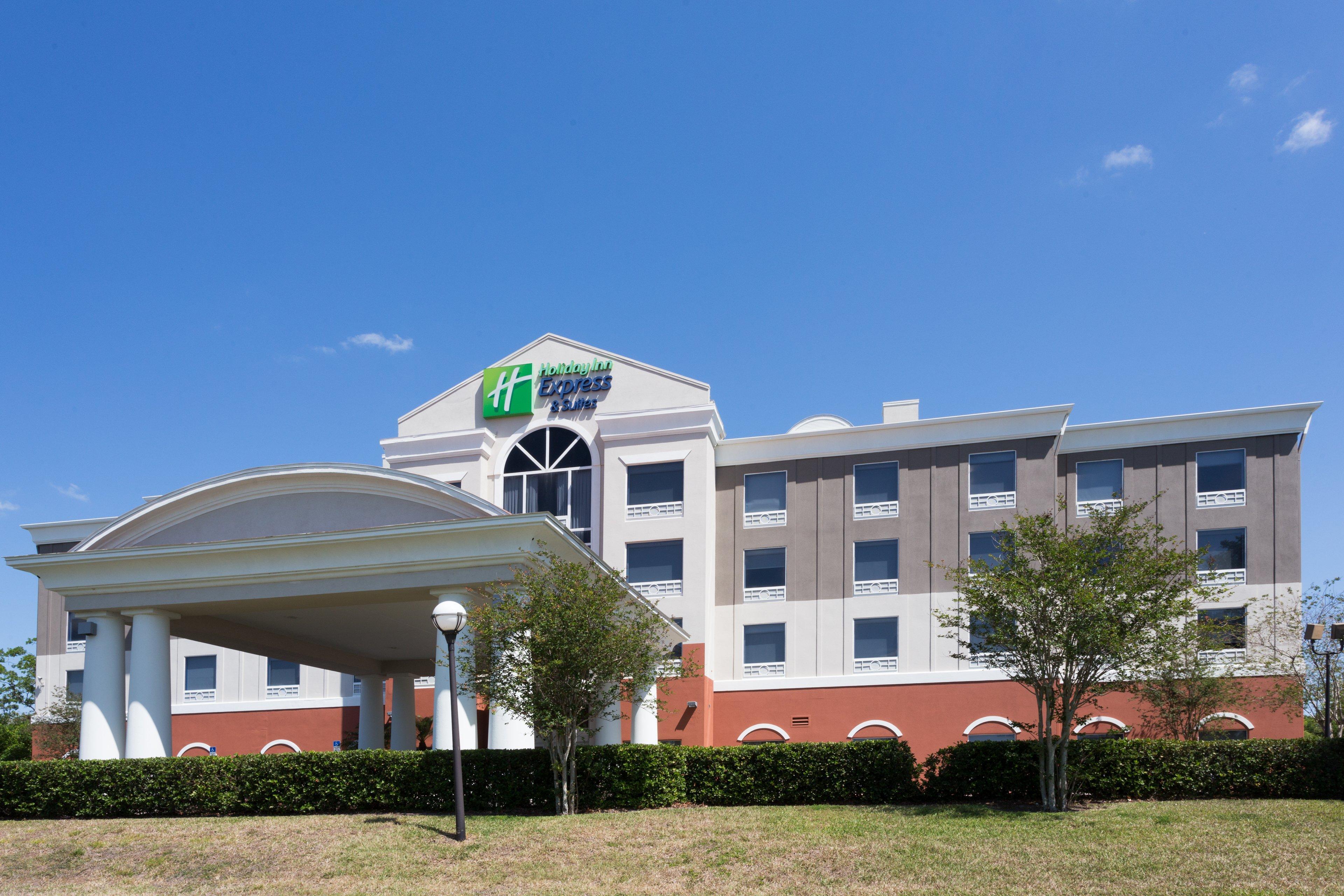 Holiday Inn Express Hotel & Suites Tampa-Fairgrounds-Casino By Ihg Extérieur photo